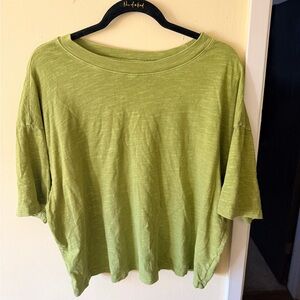 Universal Thread Light Olive Green Short Sleeve Boxy Tee